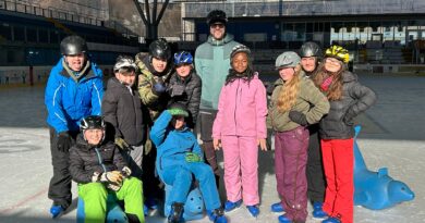 Eislaufen in der Eisarena Kufstein
